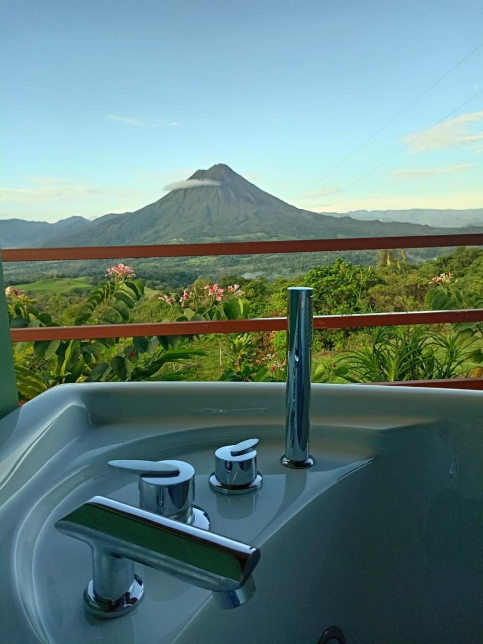 Encanto Arenal Lodge La Fortuna Eksteriør billede